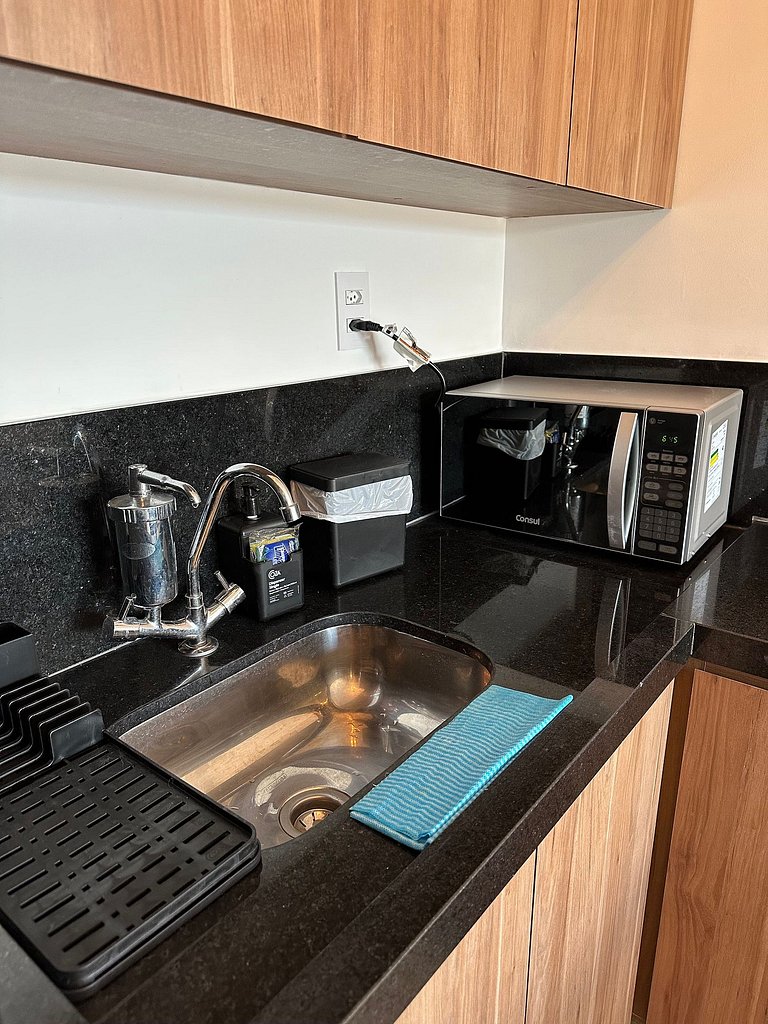 Studio Be Happy! piscina academia coz completa