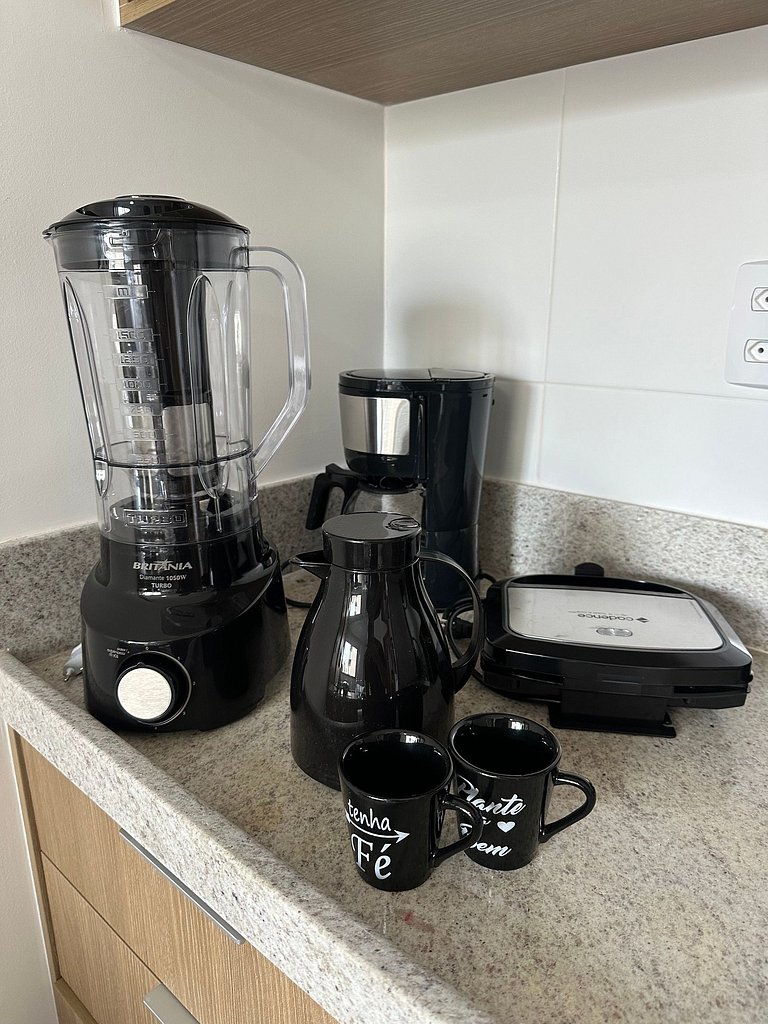 Queridinho do São Mateus com ar - lado da igreja