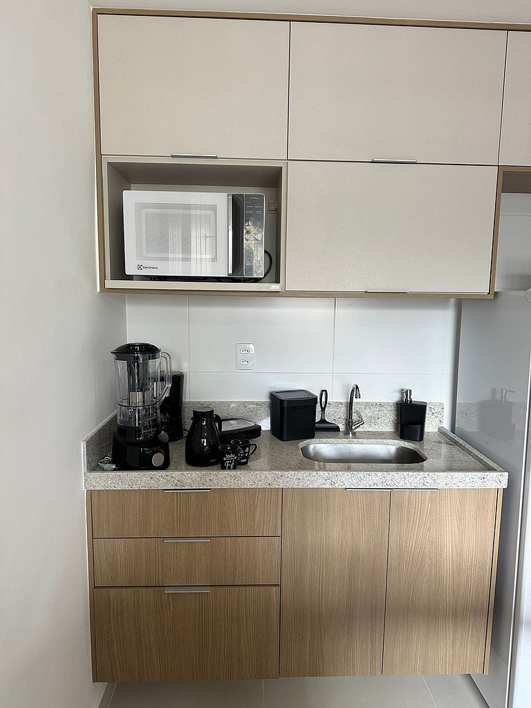 Queridinho do São Mateus com ar - lado da igreja