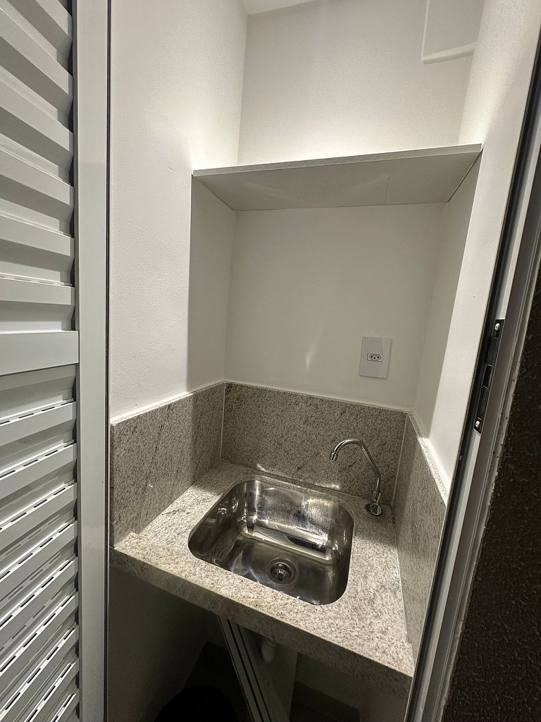 Studio 1414 Independência 915 / Piscina / academia