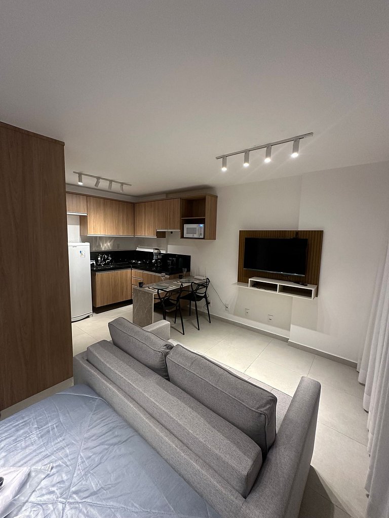 Studio Central Independência 915