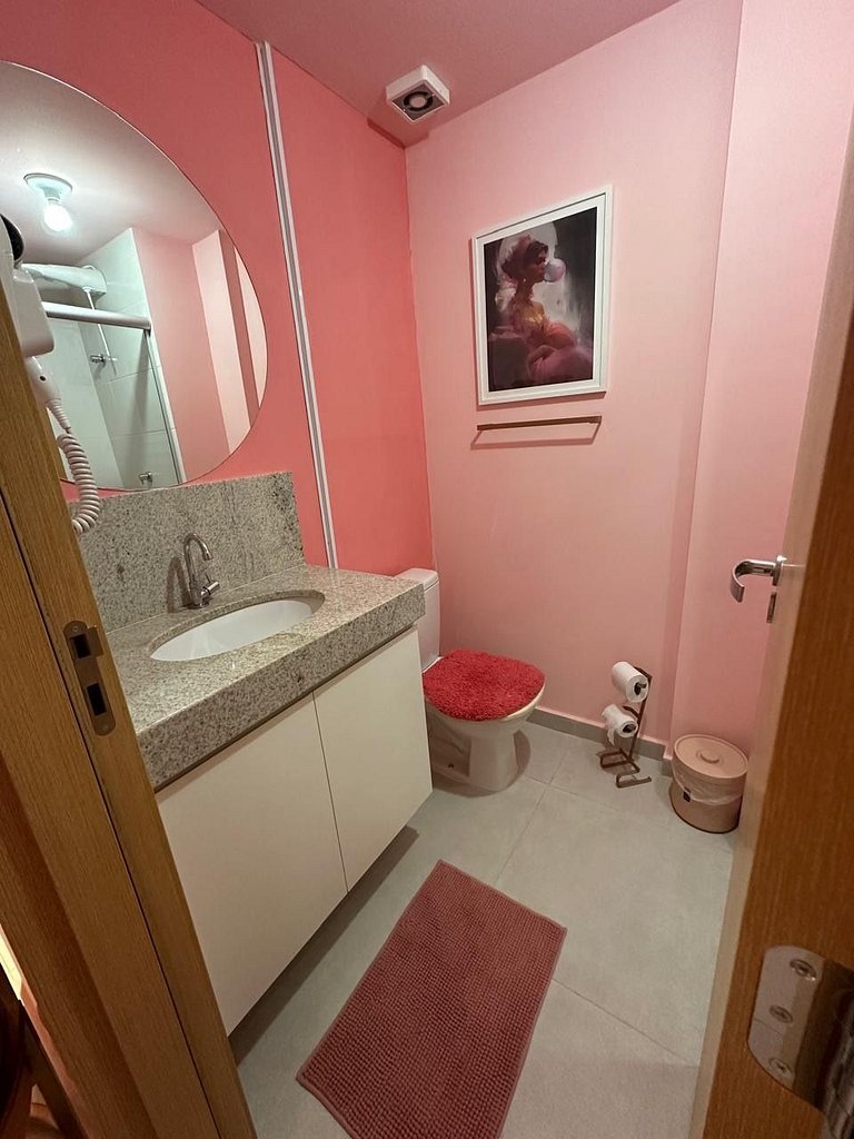 Studio Pink com ar, varanda, academia e piscina