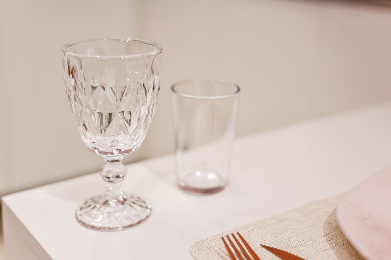 Studio Pink com ar, varanda, academia e piscina