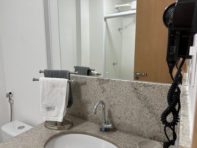 Studios Astral central piscina coz completa